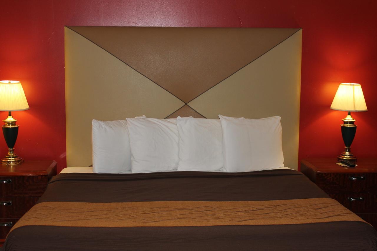 Econo Lodge Oskaloosa  Kültér fotó